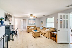 Keystone Heights Vacation Rental: On the Lake!