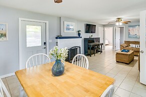 Keystone Heights Vacation Rental: On the Lake!