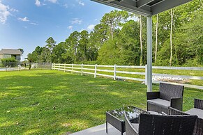 Waterfront Townhome ~ 10 Mi to Navarre Beach!