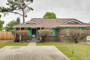 Vibrant North Charleston Duplex Near Airport!