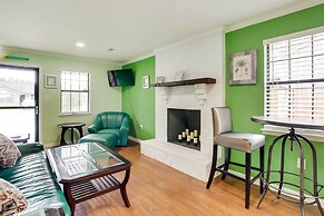 Vibrant North Charleston Duplex Near Airport!