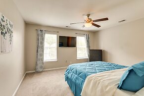 Charming North Charleston Townhome - Pets Welcome!