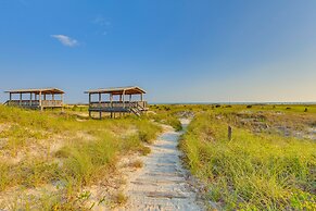 Creekfront Dauphin Island Cottage: Walk to Gulf!