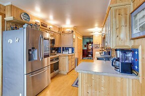 Tacoma Home on Steilacoom Lake w/ Dock!