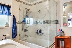 Tacoma Home on Steilacoom Lake w/ Dock!