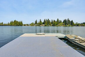 Tacoma Home on Steilacoom Lake w/ Dock!