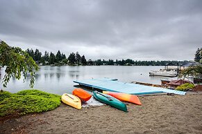 Tacoma Home on Steilacoom Lake w/ Dock!