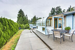 Tacoma Home on Steilacoom Lake w/ Dock!