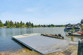 Tacoma Home on Steilacoom Lake w/ Dock!