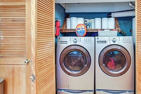 Tacoma Home on Steilacoom Lake w/ Dock!