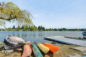 Tacoma Home on Steilacoom Lake w/ Dock!