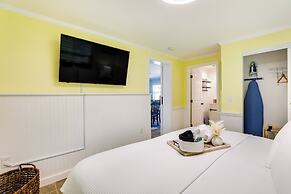 Bradenton Vacation Rental: Gas Grill & Water Views