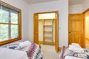 Relaxing Saluda Home Near Waterfall Trails!