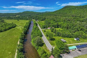Franconia Home w/ Community Pool & River Access!