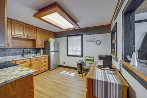 Private Boat Slip & Dock: Lakefront Grove Retreat!