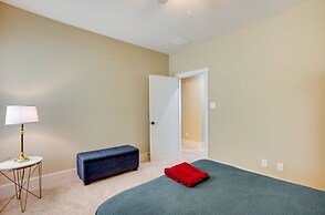 Home on Lake Livingston w/ Deck & 2 Fire Pits!