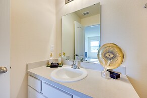 Sunny St Augustine Getaway w/ Patio & Pool Access