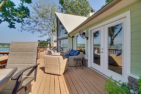 Boat Dock + Waterfront Patio: Grove Hideaway!