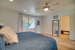 Boat Dock + Waterfront Patio: Grove Hideaway!