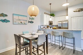 'cloud 9 on the Gulf', 1 Mi to Beach: Pet Friendly