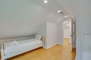 Modern Sharon Farmhouse: Spacious, Patio, Views