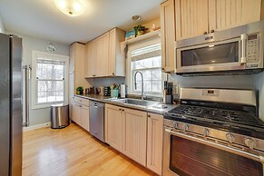 Steps to Lake Michigan Beach: Gary Vacation Rental