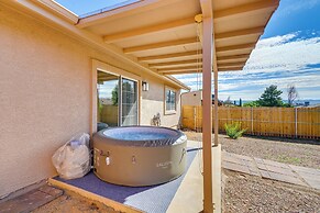 Prescott Valley Retreat w/ Hot Tub & Kayaks