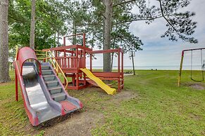 Vacation Rental Home Near Lake Livingston!