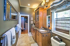 Bryson City Condo w/ Spectacular Views & Amenities