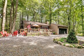 1 Mi to Gouldsboro State Park: Cabin w/ Deck!