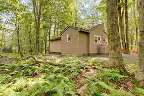 1 Mi to Gouldsboro State Park: Cabin w/ Deck!