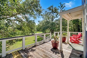 Charming Bay St Louis Home: Deck, on Canal!