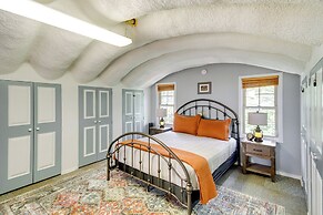 Charming Bay St Louis Home: Deck, on Canal!