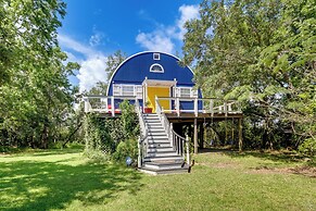 Charming Bay St Louis Home: Deck, on Canal!