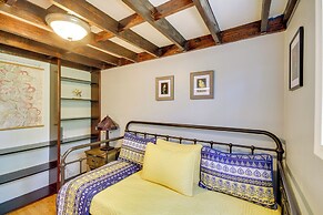 Charming Bay St Louis Home: Deck, on Canal!