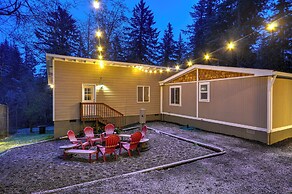 Washington Retreat: Fire Pit, Hot Tub & Ping Pong!