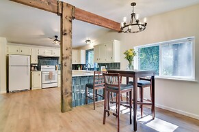 Washington Retreat: Fire Pit, Hot Tub & Ping Pong!