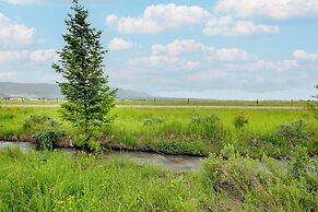 Hot Tub & Deck at Red Lodge Retreat