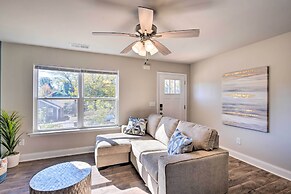 Greer Getaway w/ Smart TV ~ 1 Mi to Dtwn!