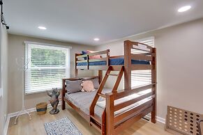 Harpers Ferry Home w/ Private Pool & Hot Tub!