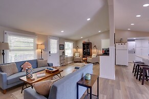 Harpers Ferry Home w/ Private Pool & Hot Tub!