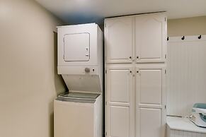 Harpers Ferry Home w/ Private Pool & Hot Tub!