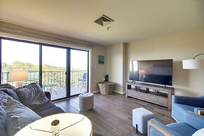 Afton Vacation Condo in Vista Towers Shangri-la!