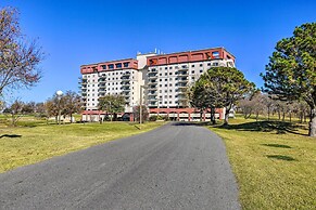 Afton Vacation Condo in Vista Towers Shangri-la!