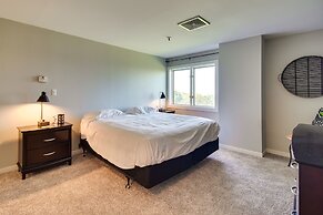 Afton Vacation Condo in Vista Towers Shangri-la!