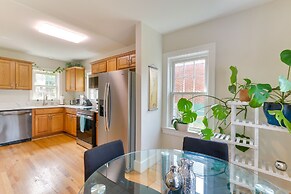 Chic Front Royal Retreat Near Shenandoah River!