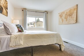 Riverfront Helena Retreat w/ Small Dock + Kayaks!