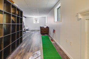 Gouldsboro Vacation Rental w/ Pool & Lake Access!