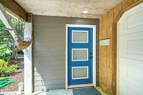 Kitty Hawk Vacation Rental w/ Pool & Hot Tub