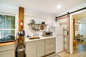 Kitty Hawk Vacation Rental w/ Pool & Hot Tub